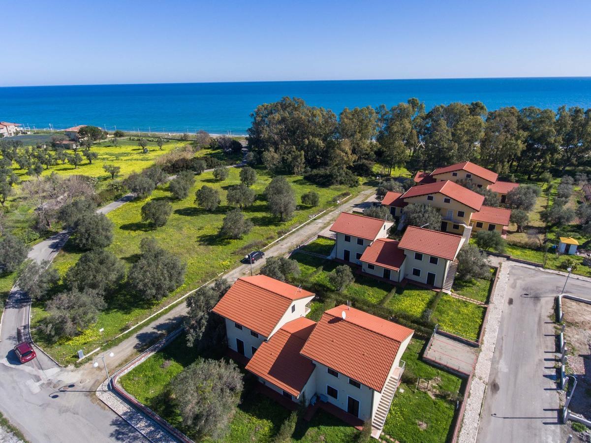 Residence Torretta Beach Crucoli 外观 照片